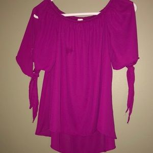 Cold shoulder blouse with tie sleeves